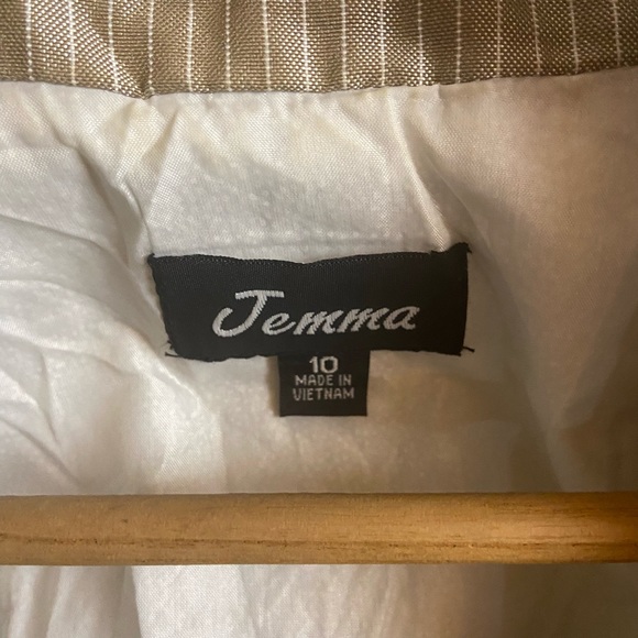 Jenna short sleeve collared buttoned pinstripe tan white blazer jacket 10 - Picture 7 of 8